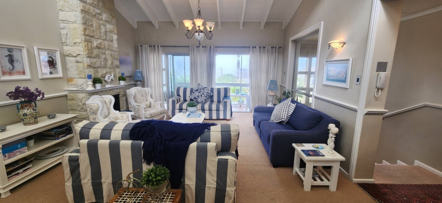 4 Bedroom Property for Sale in Glentana Western Cape